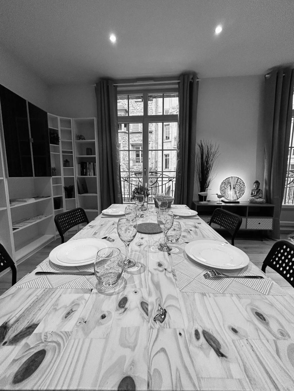 L'Etape Des Sacres Apartment Reims Luaran gambar